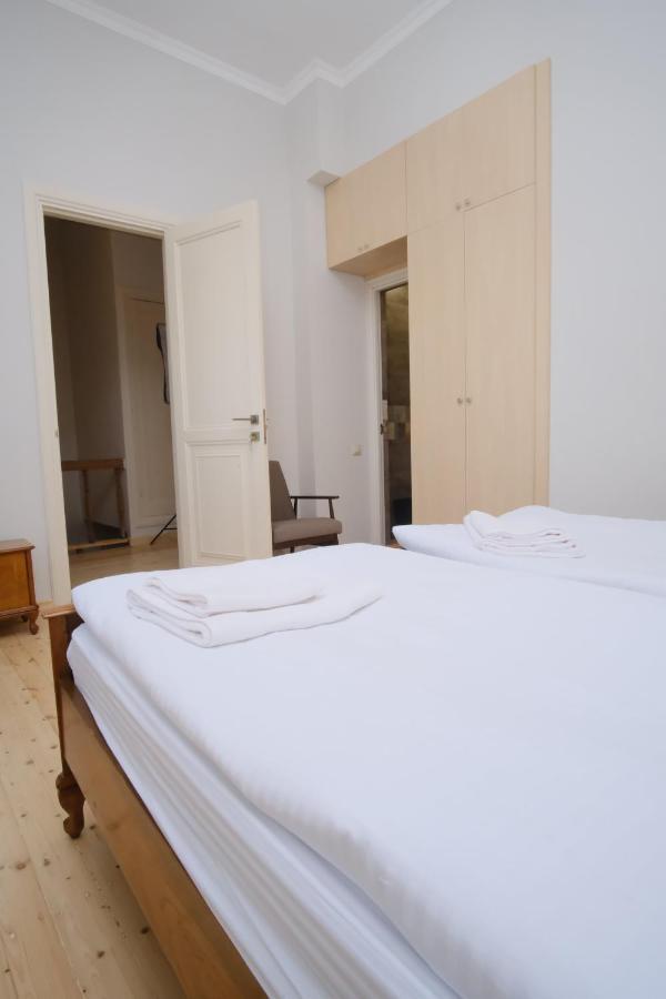 Toon 55 Hotel Гюмри Екстериор снимка